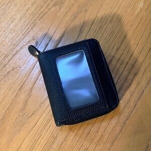 NWOT Black Zip Card Holder Wallet with ID Window